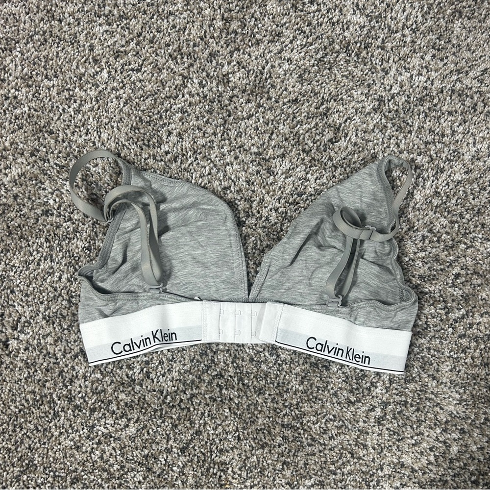 Calvin Klein Bras! - Picture 5 of 10